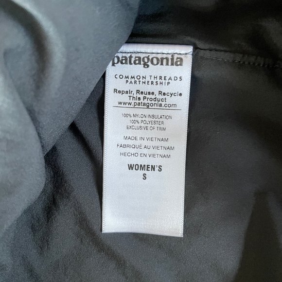 Patagonia Women's Black insulated Nano-Air hoodie size small - Picture 12 of 16
